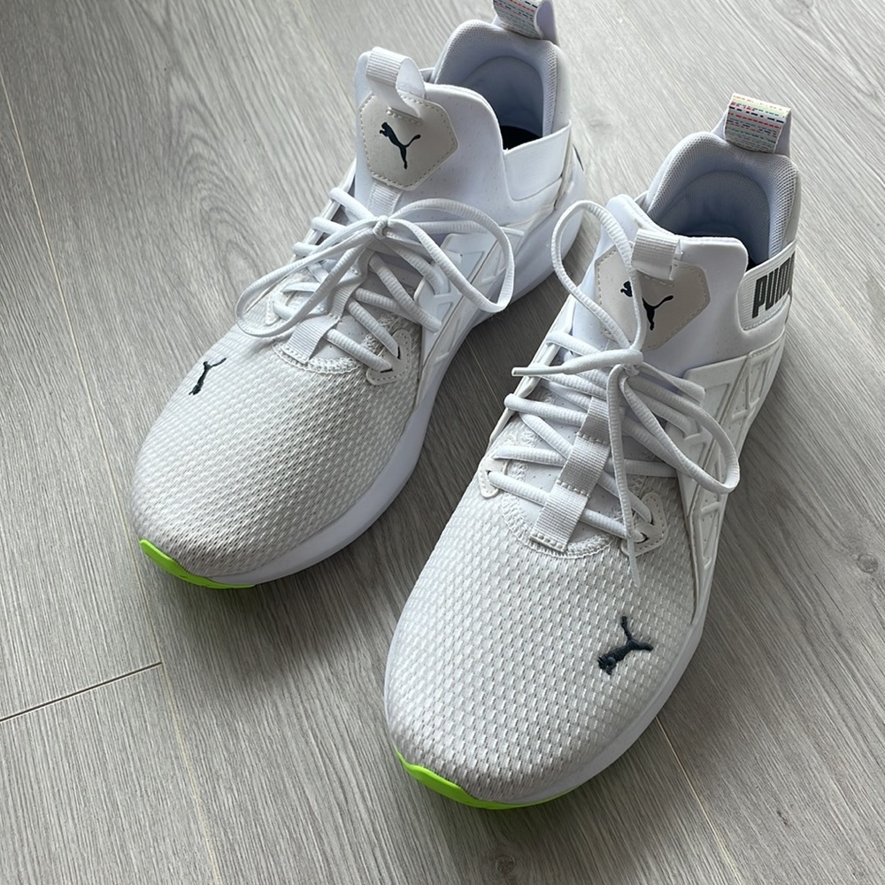 Puma Soft Foam+ Sneakers